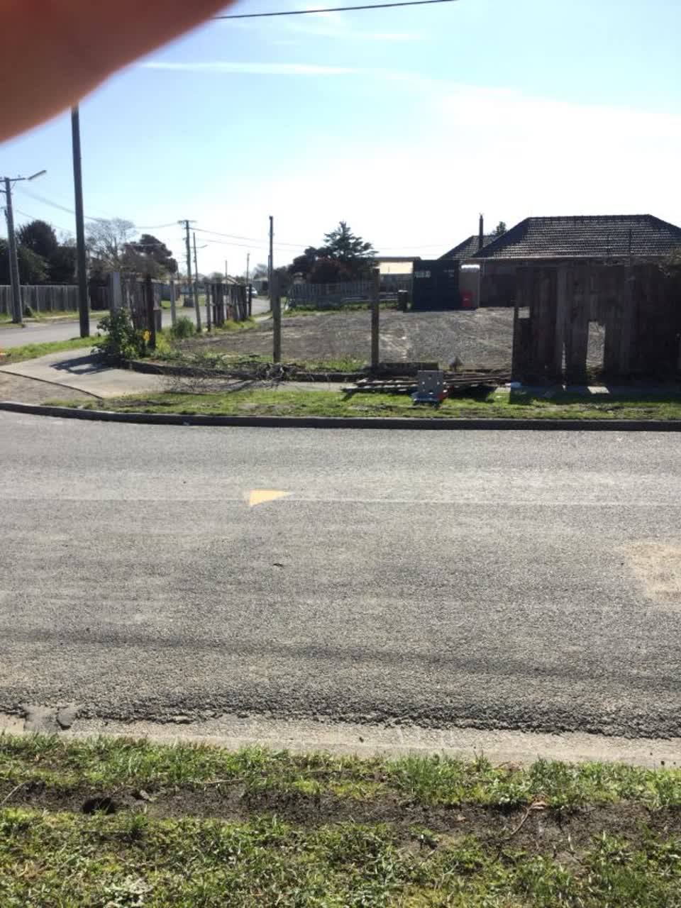 The photograph attached to this roading/streets report
