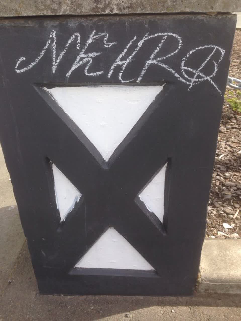 The photograph attached to this graffiti report