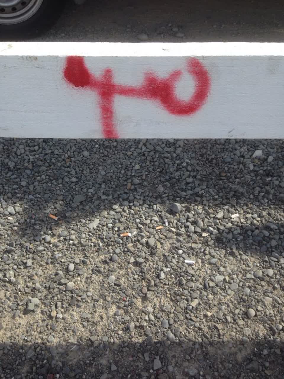 The photograph attached to this graffiti report