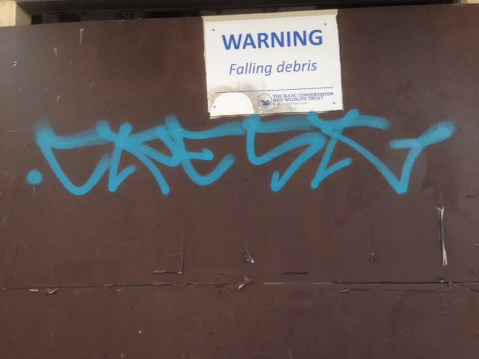 The photograph attached to this graffiti report