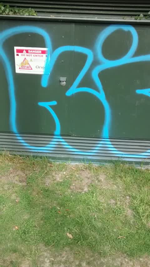 Graffiti, a report photo