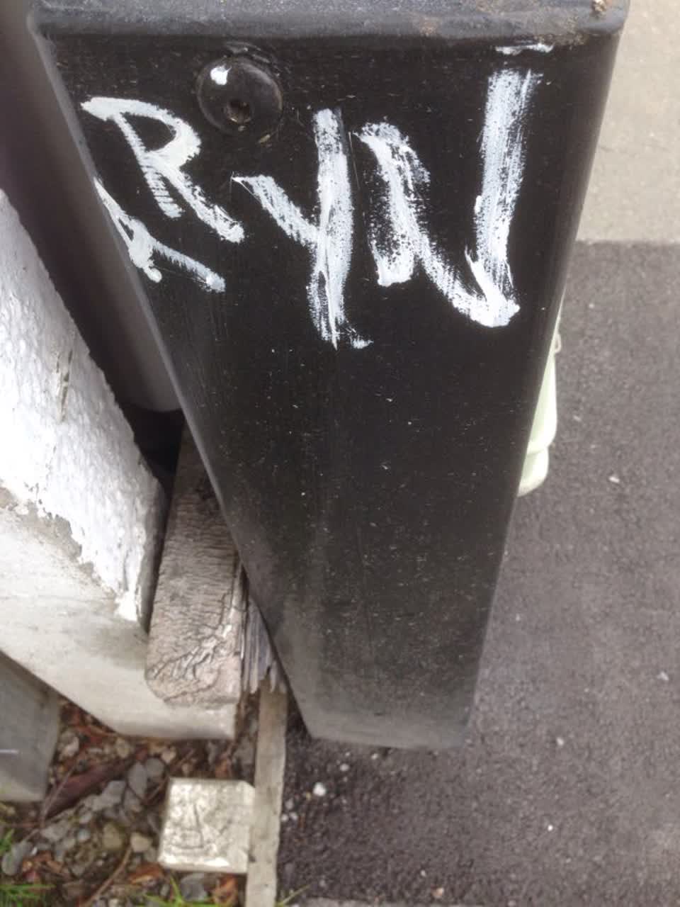 The photograph attached to this graffiti report