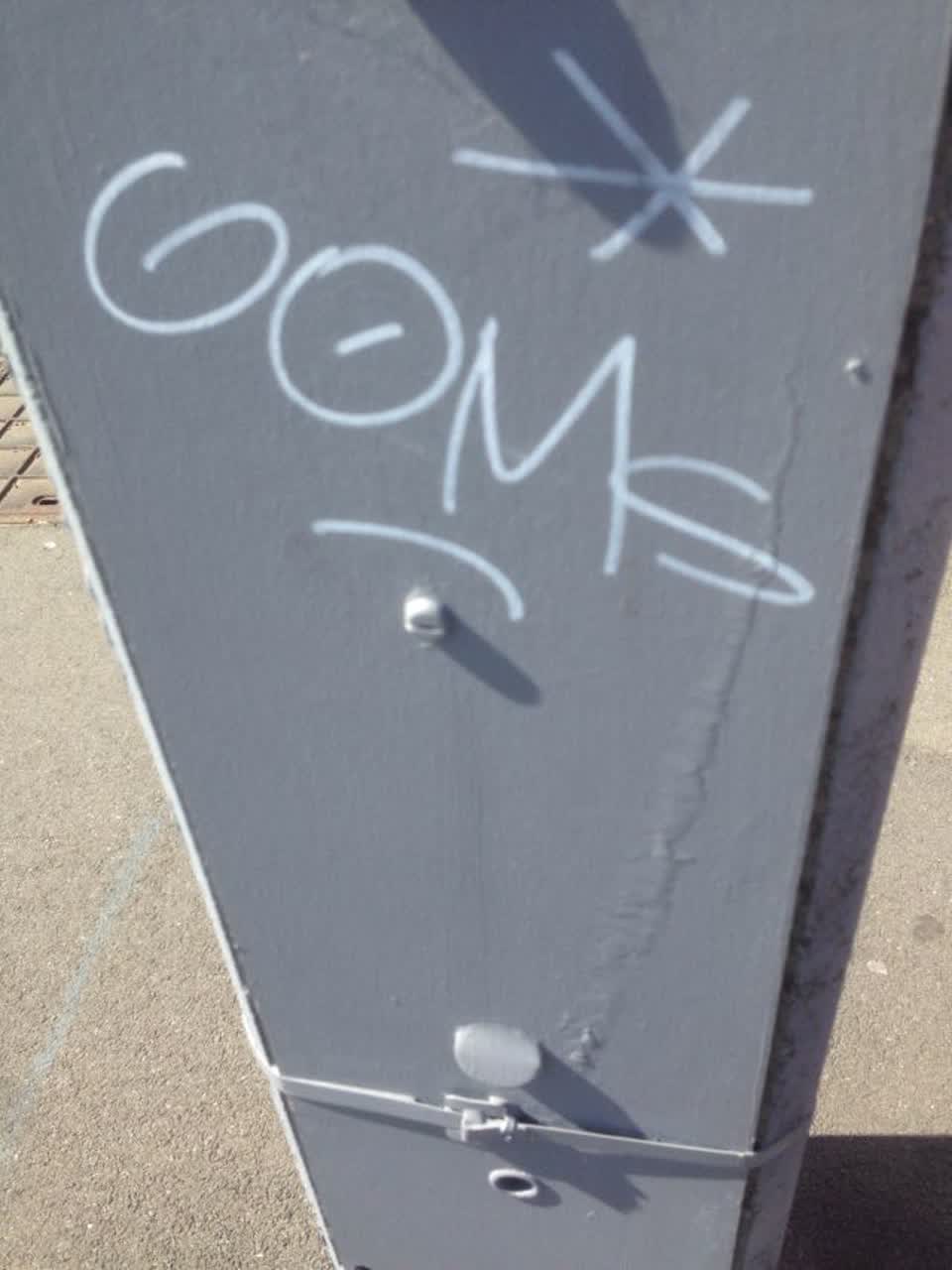 The photograph attached to this graffiti report