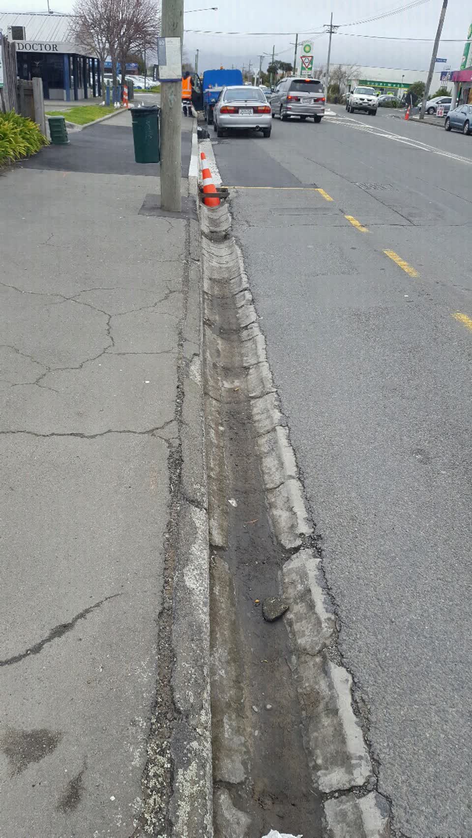 The photograph attached to this roading/streets report