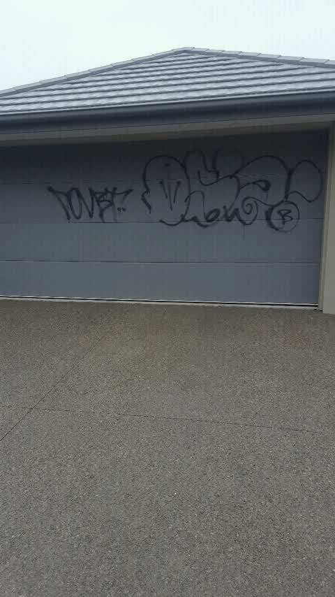 Graffiti, a report photo
