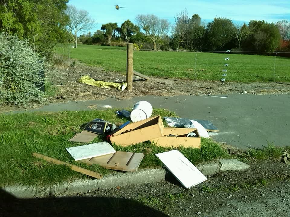 The photograph attached to this rubbish/recycling report