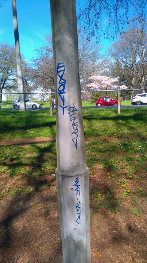 Graffiti, a report photo