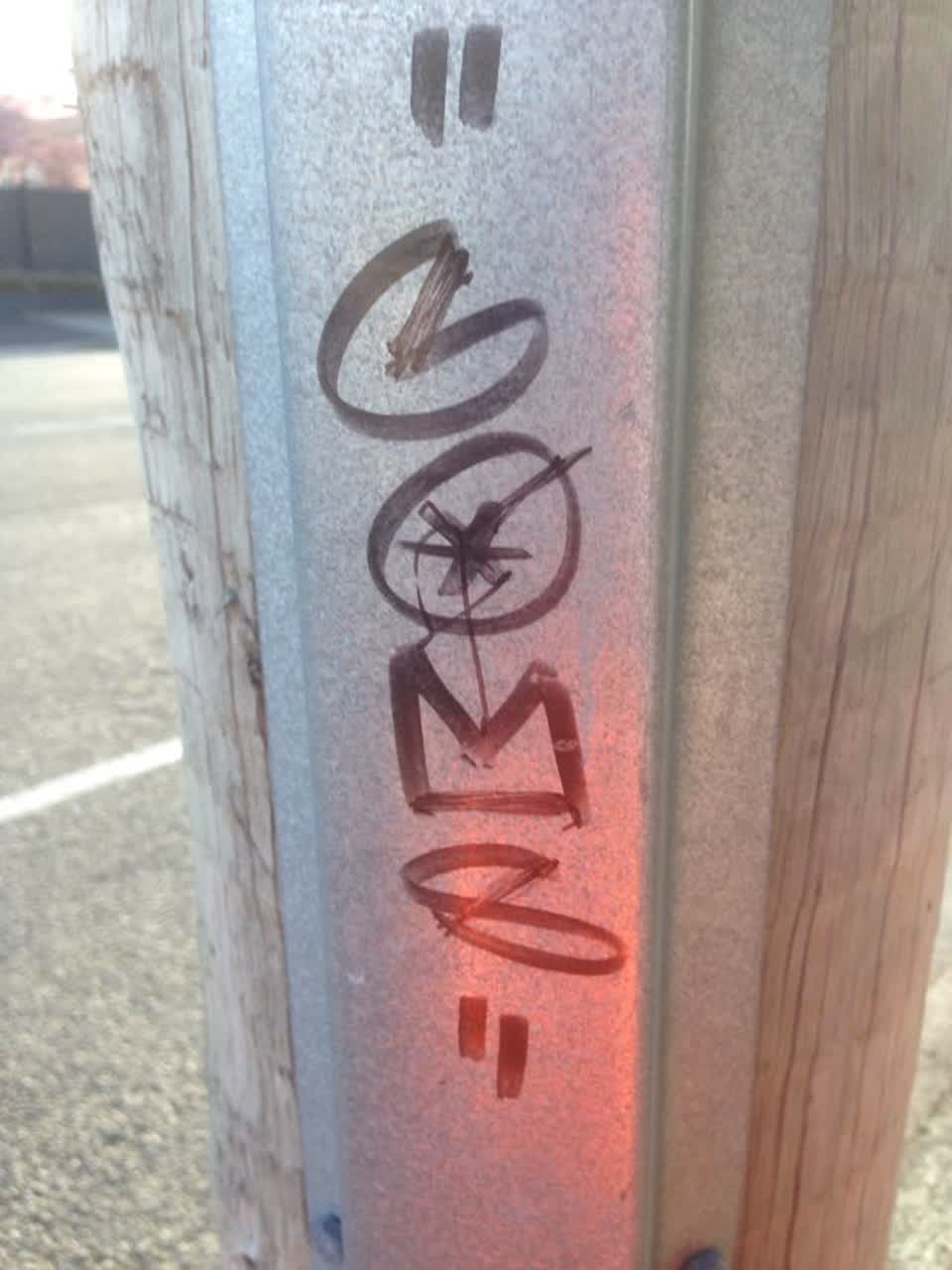 The photograph attached to this graffiti report