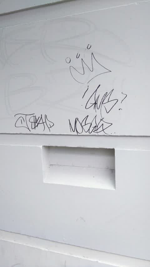 Graffiti, a report photo