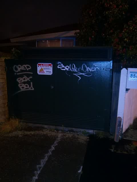 Graffiti, a report photo
