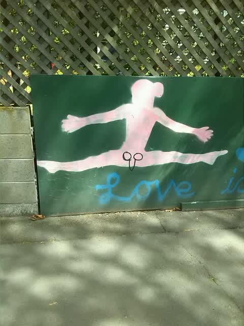 Graffiti, a report photo