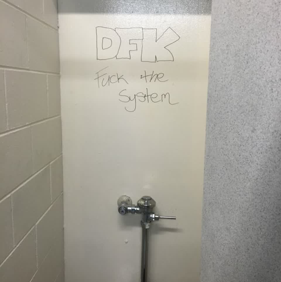 The photograph attached to this graffiti report