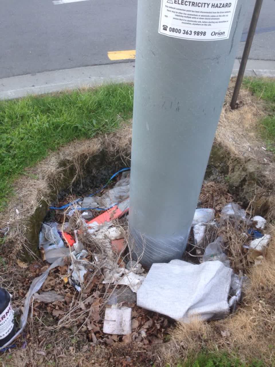 The photograph attached to this roading/streets report