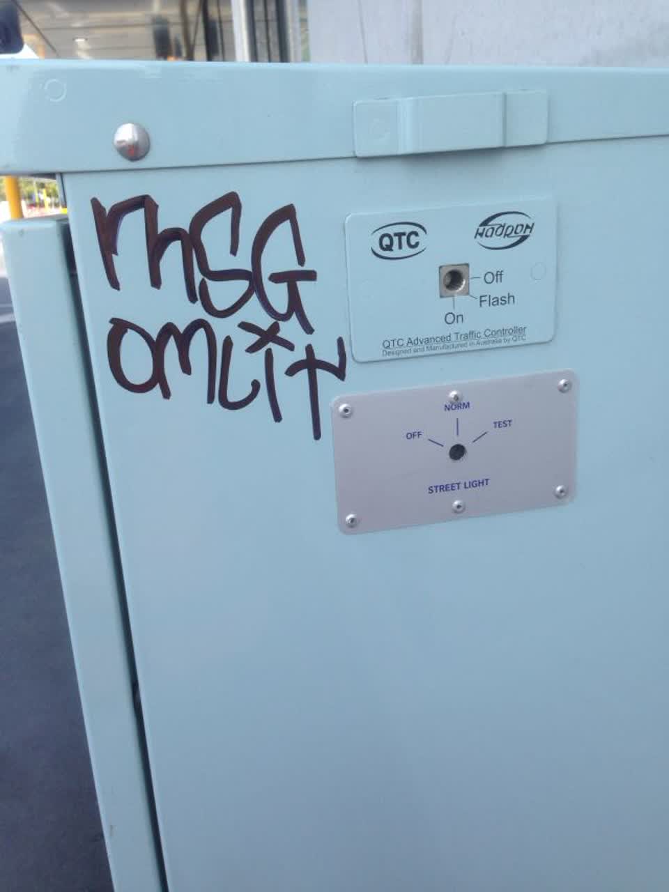The photograph attached to this graffiti report