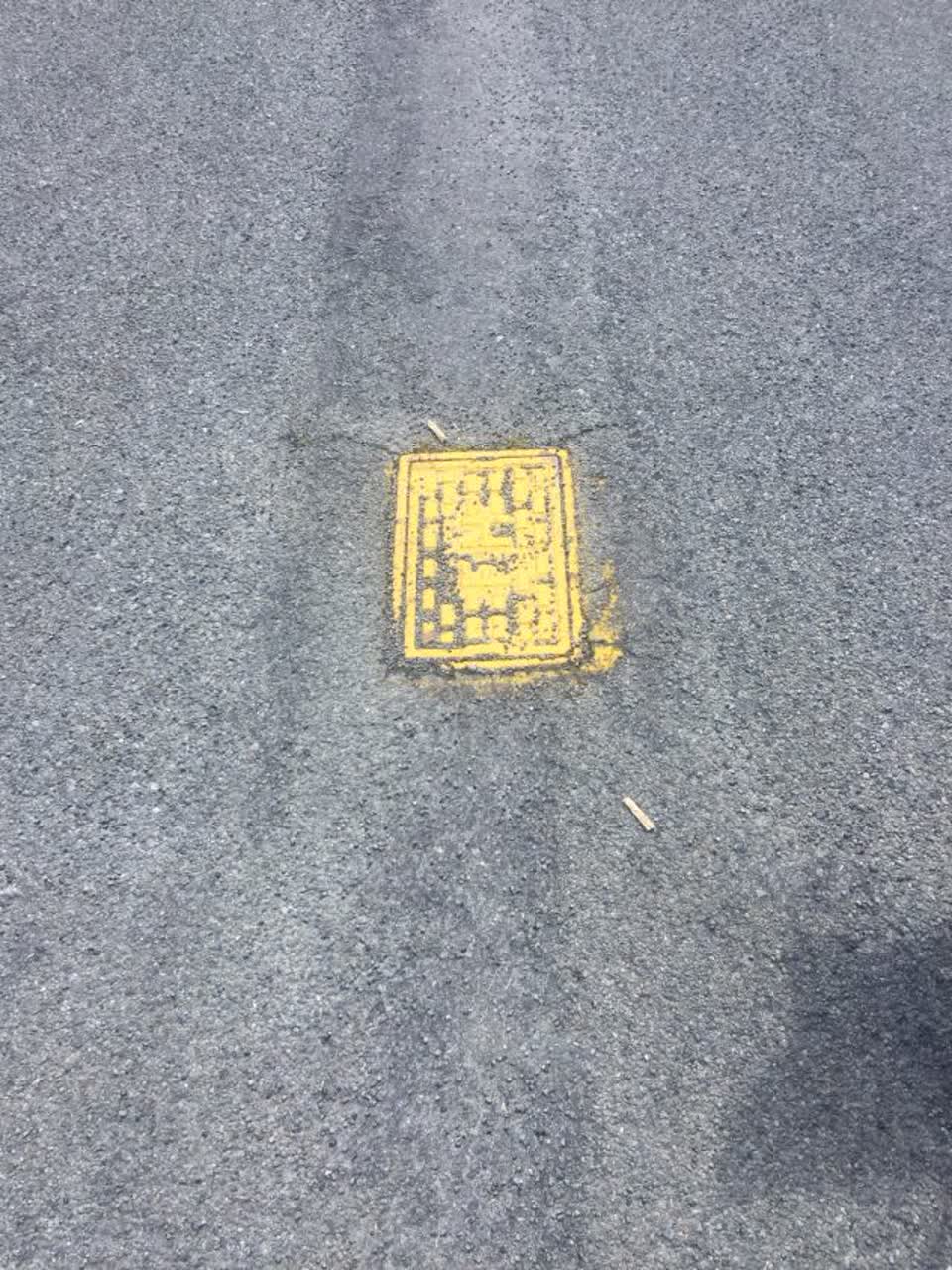 The photograph attached to this roading/streets report