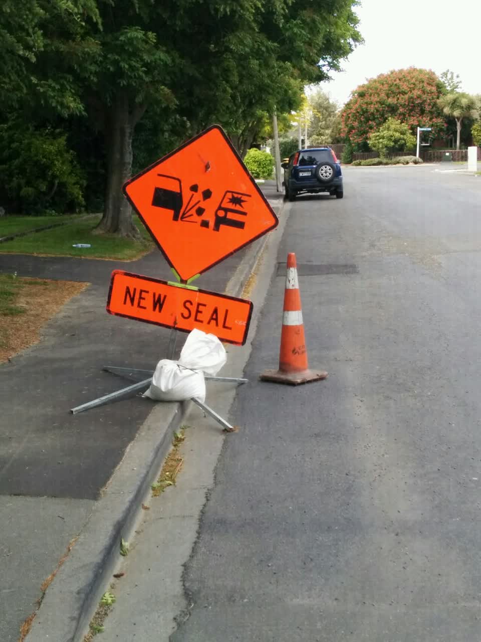 The photograph attached to this roading/streets report