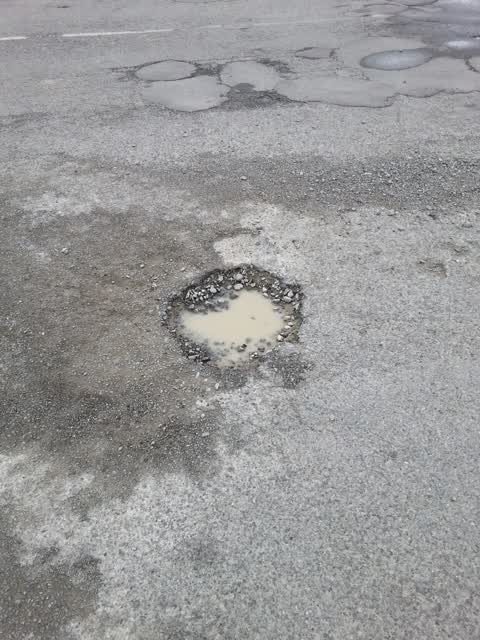 Roading/Streets, a report photo