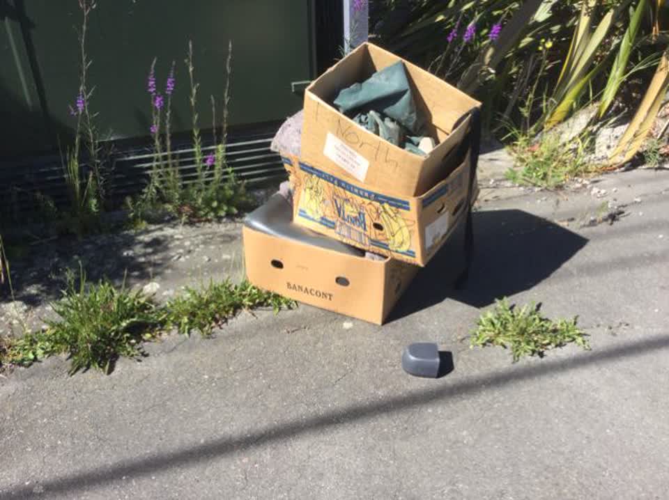 The photograph attached to this rubbish/recycling report