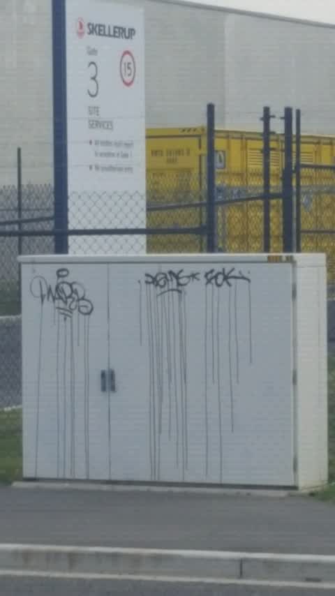 Graffiti, a report photo