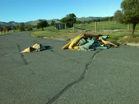 Rubbish/Recycling, a report photo