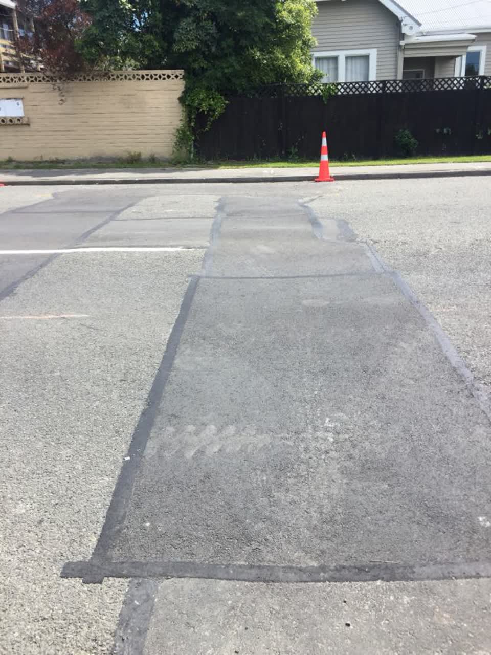The photograph attached to this roading/streets report