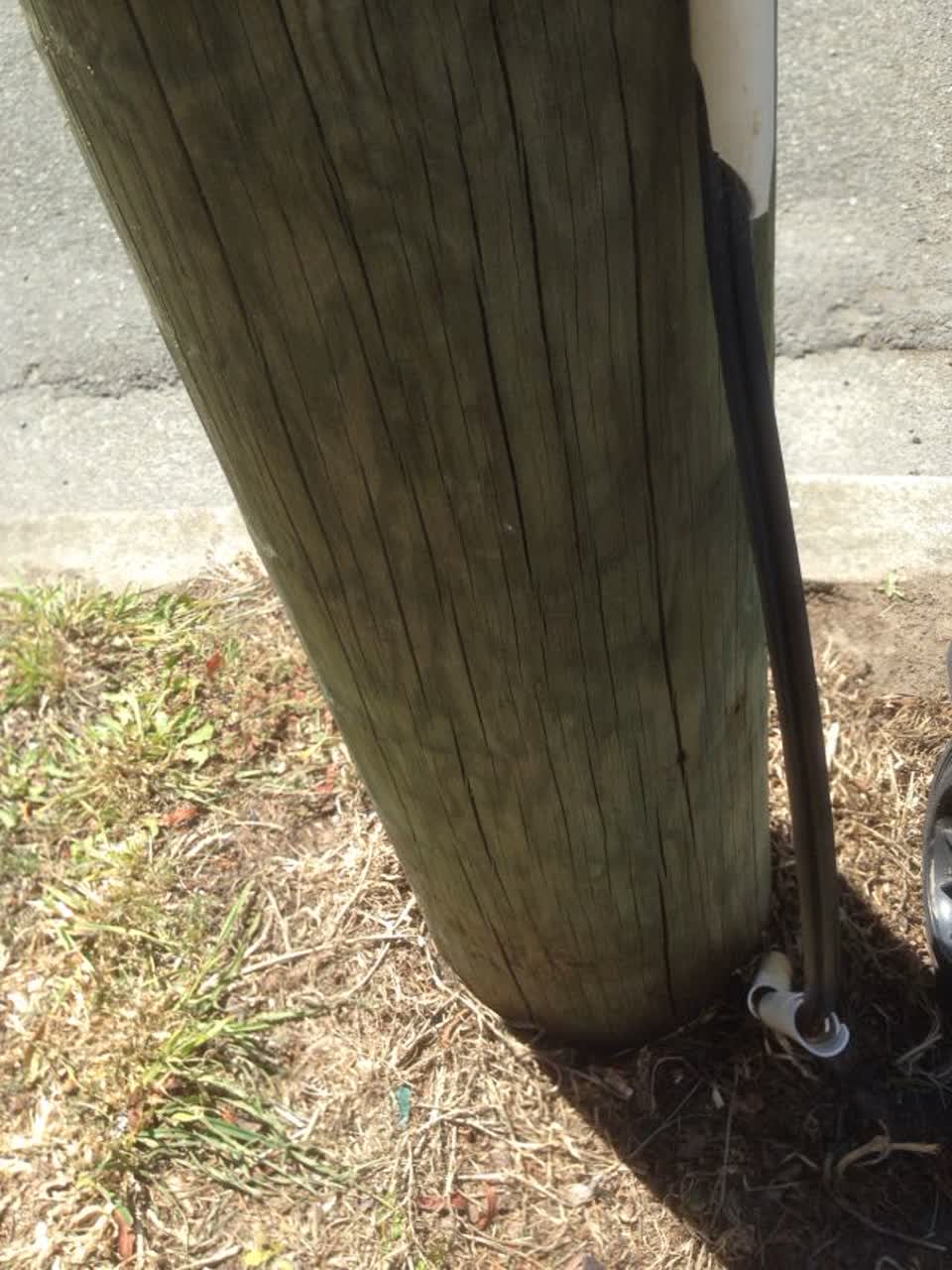 The photograph attached to this roading/streets report