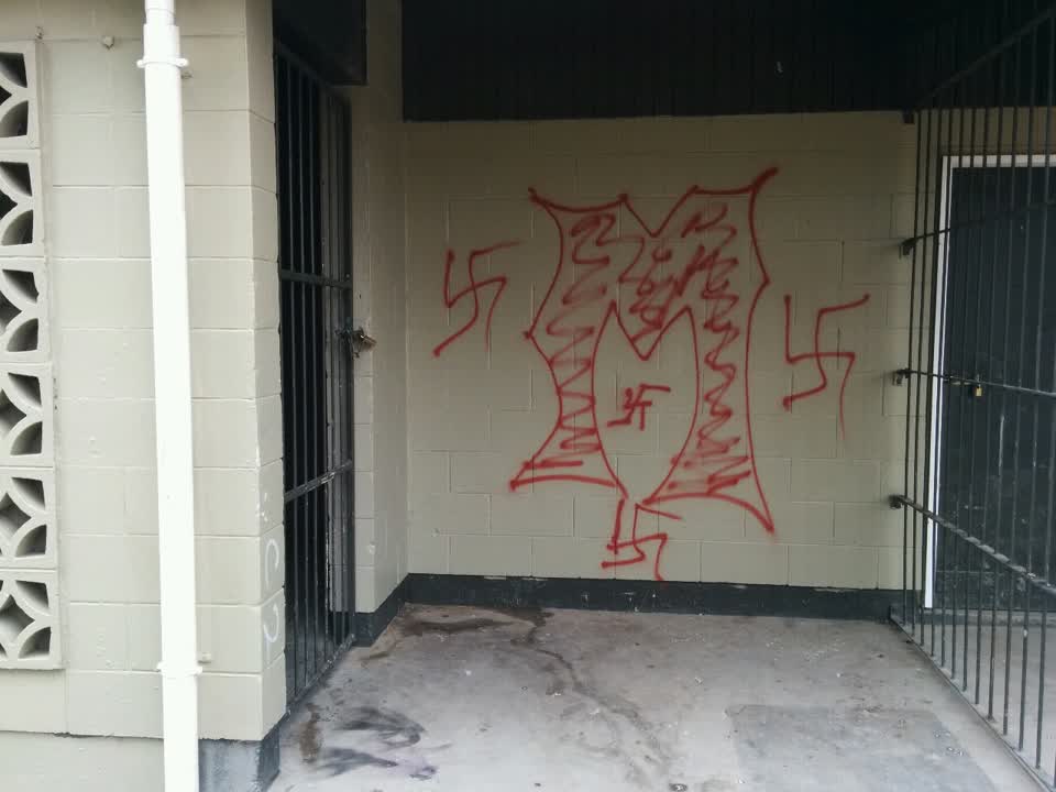 The photograph attached to this graffiti report