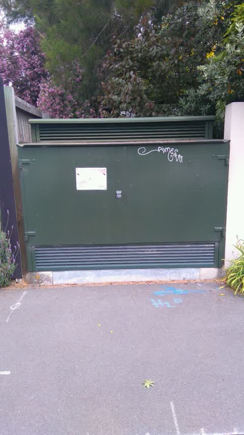 Graffiti, a report photo