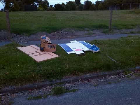 Rubbish/Recycling, a report photo