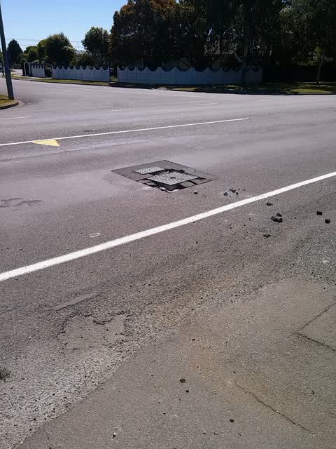 Roading/Streets, a report photo