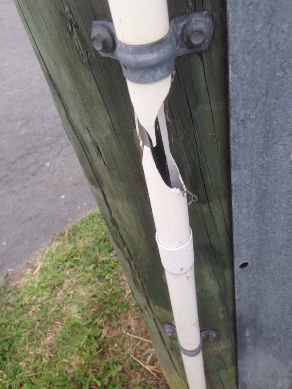 The photograph attached to this roading/streets report