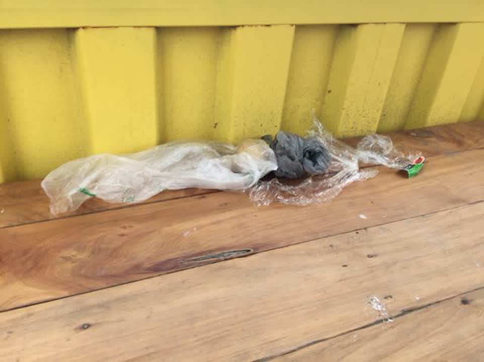 The photograph attached to this rubbish/recycling report
