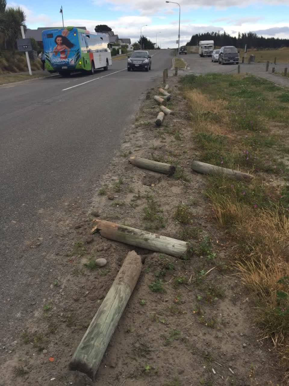 The photograph attached to this roading/streets report