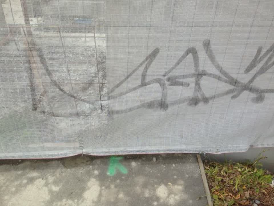 The photograph attached to this graffiti report
