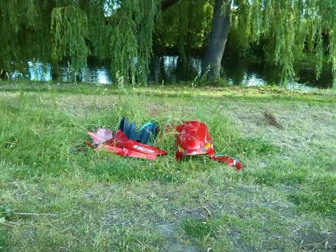 Rubbish/Recycling, a report photo