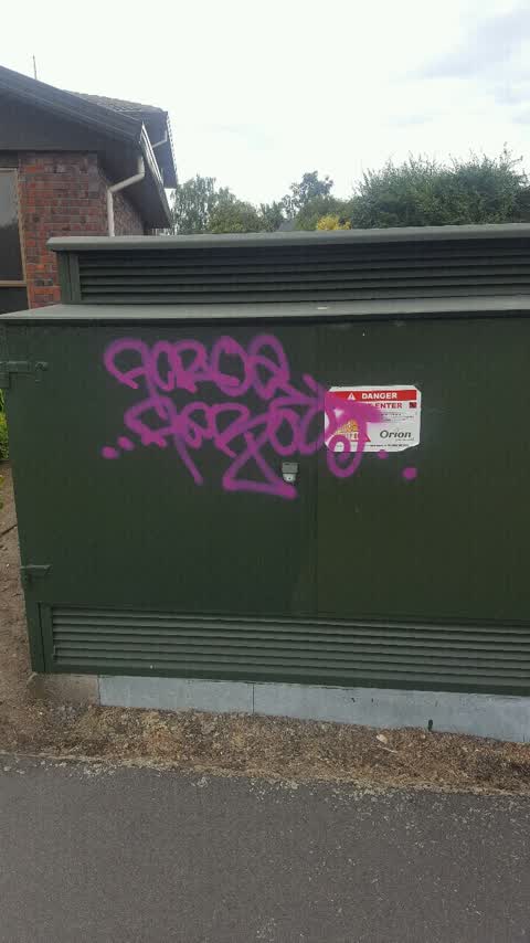 Graffiti, a report photo