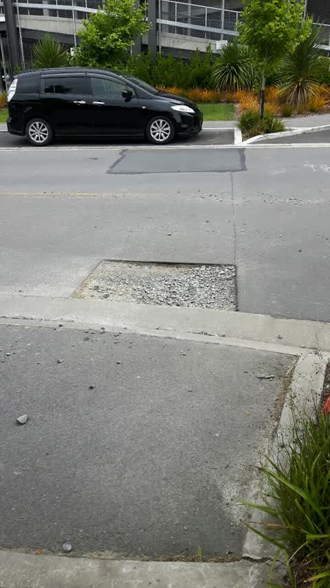 Roading/Streets, a report photo
