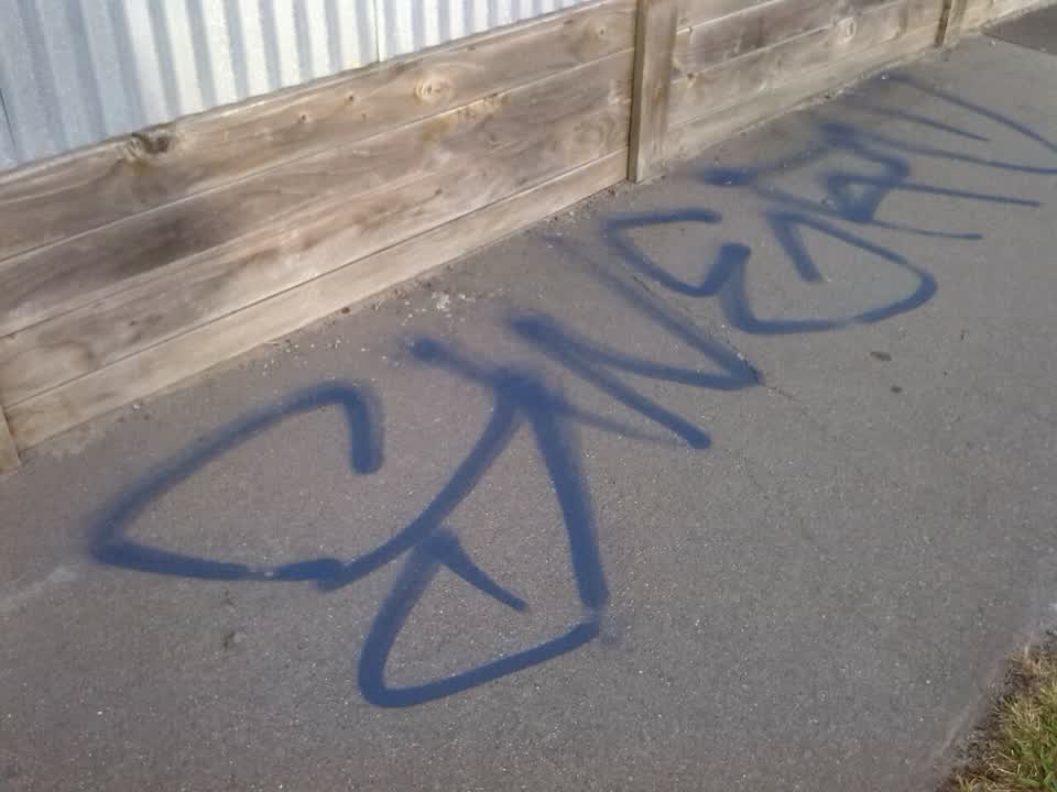 The photograph attached to this graffiti report