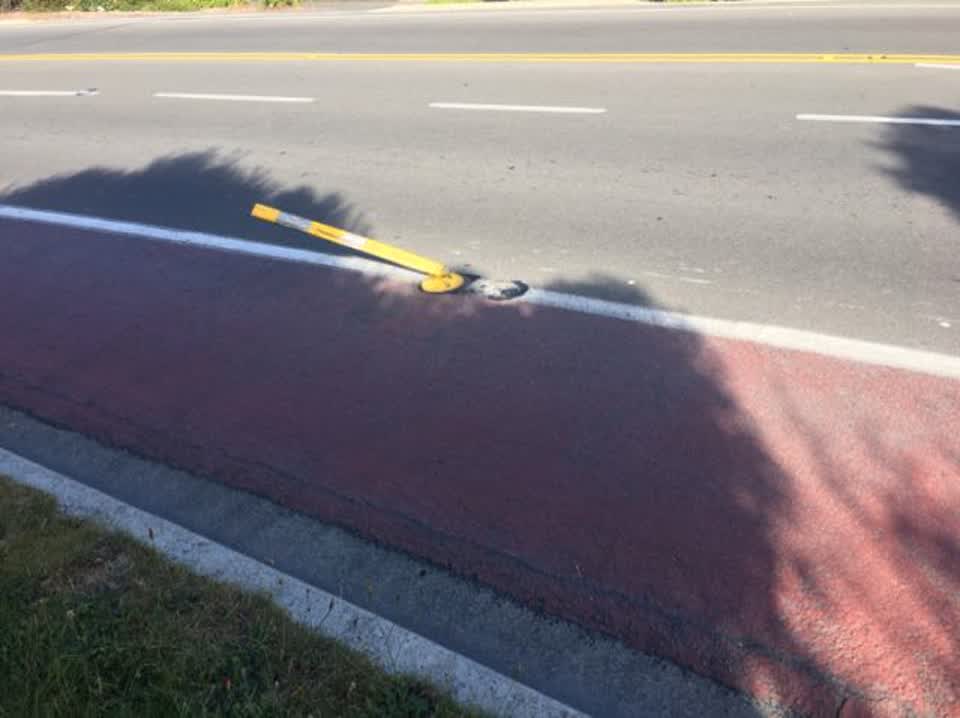 The photograph attached to this roading/streets report