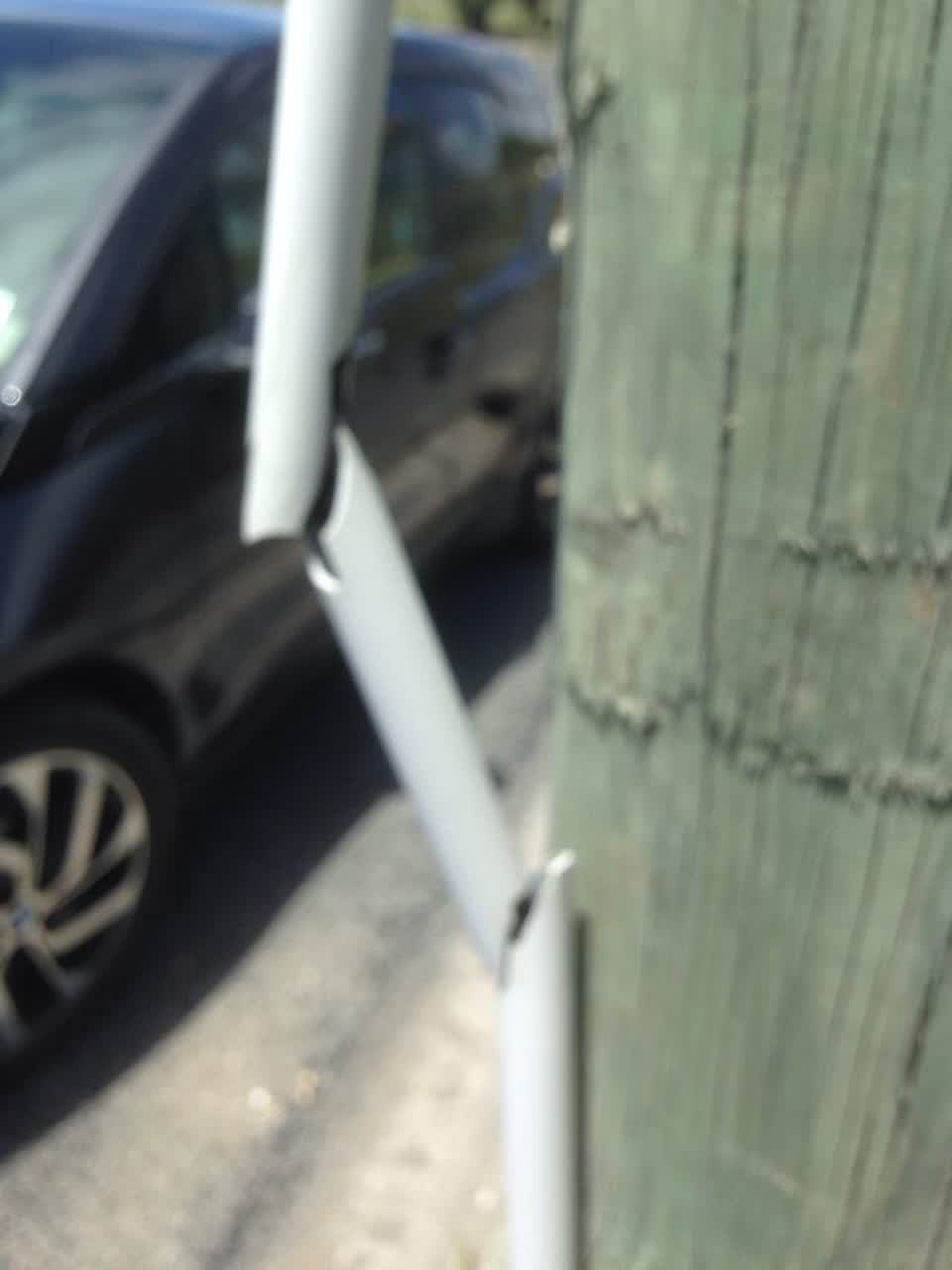 The photograph attached to this roading/streets report