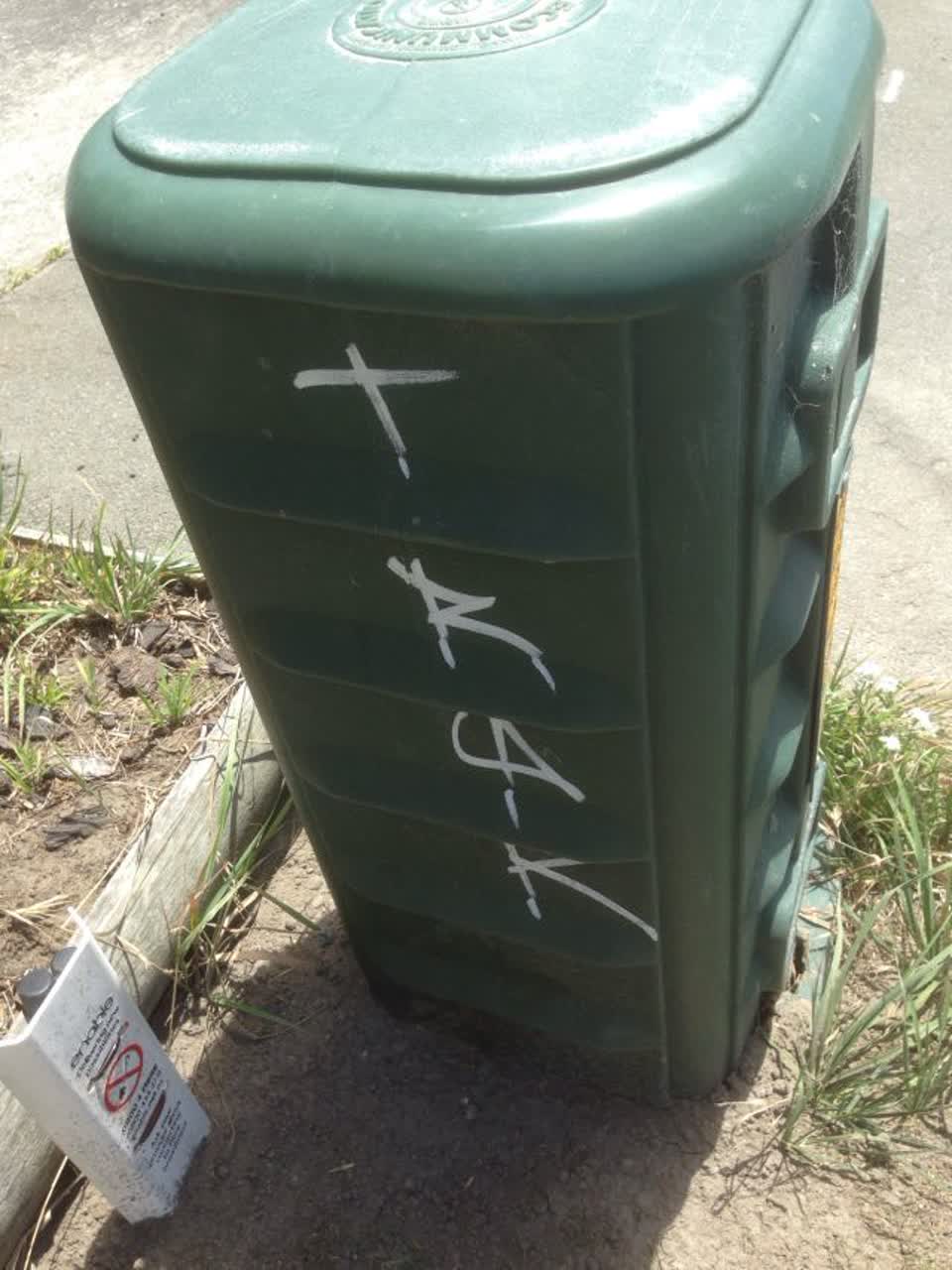 The photograph attached to this graffiti report