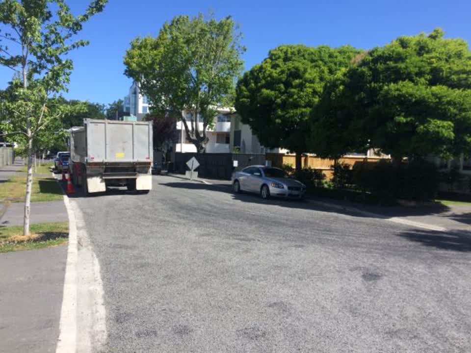 The photograph attached to this roading/streets report