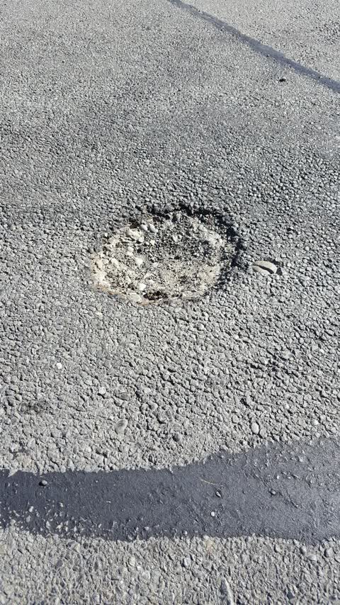 Roading/Streets, a report photo
