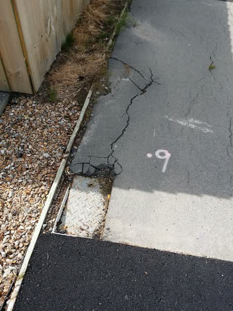Roading/Streets, a report photo