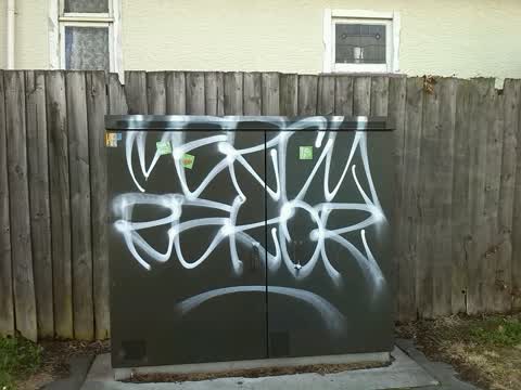 Graffiti, a report photo
