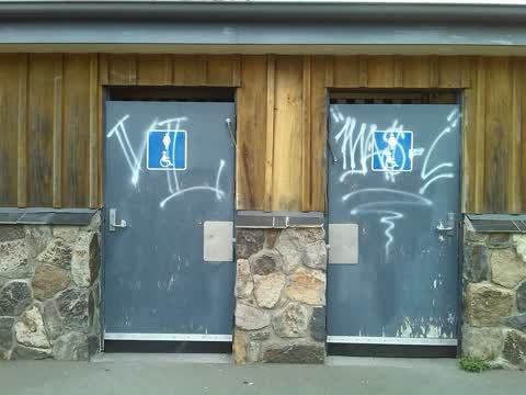 Graffiti, a report photo
