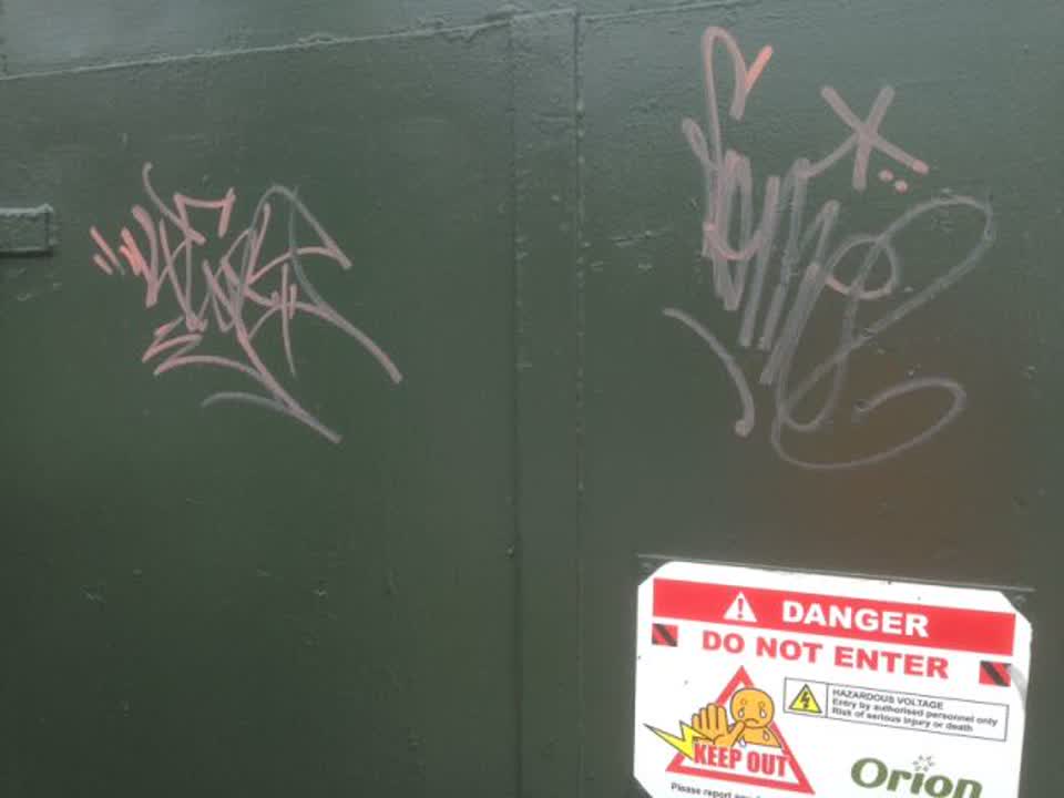 The photograph attached to this graffiti report