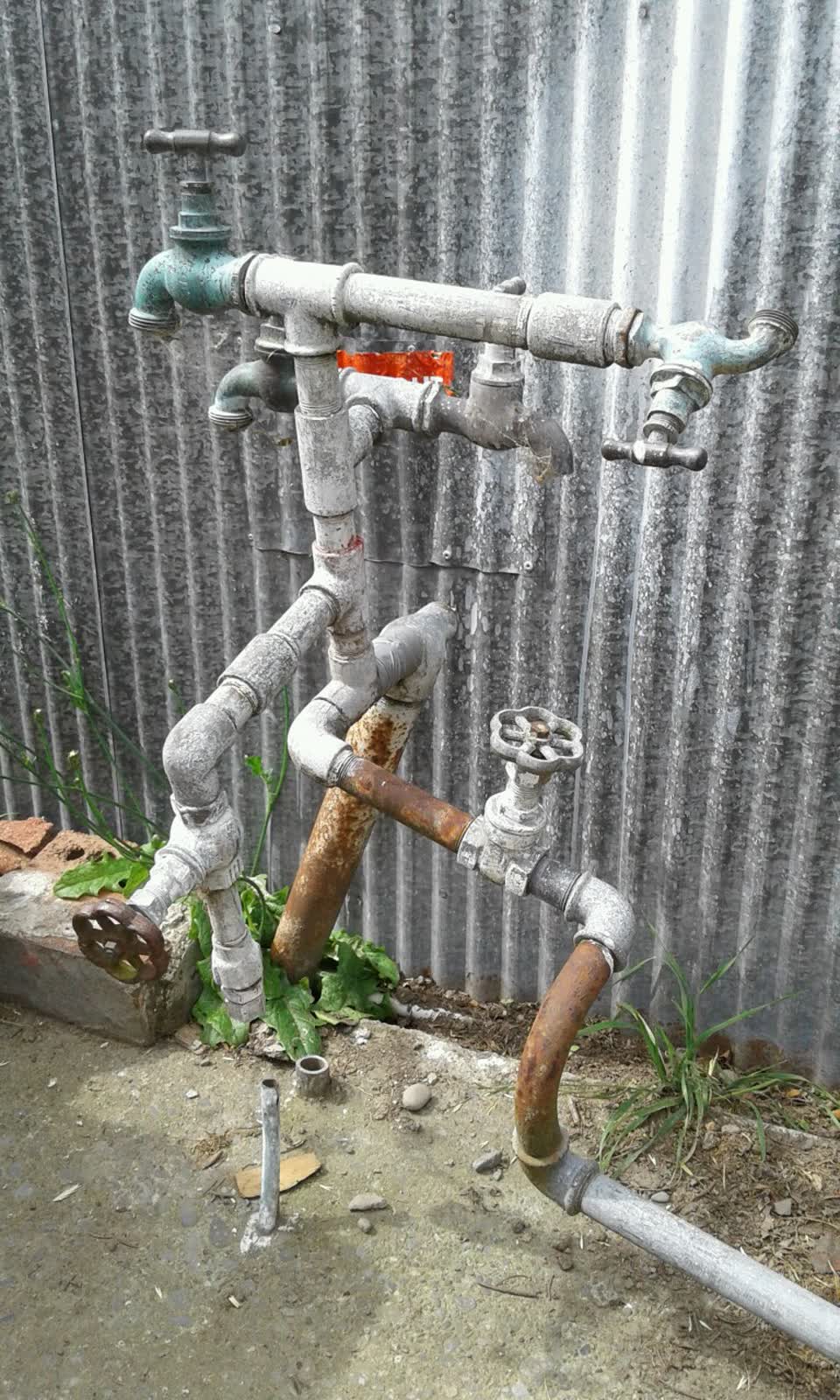 The photograph attached to this water supply report