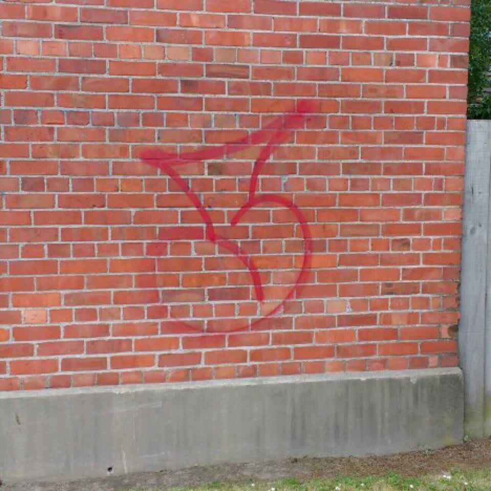 The photograph attached to this graffiti report