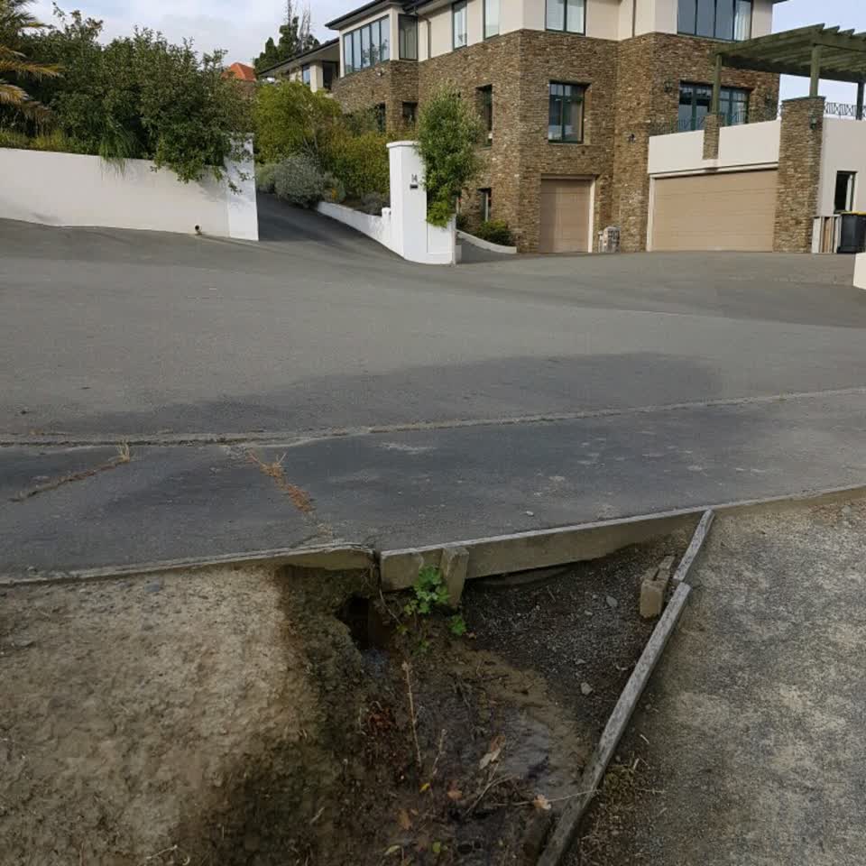 The photograph attached to this water supply report